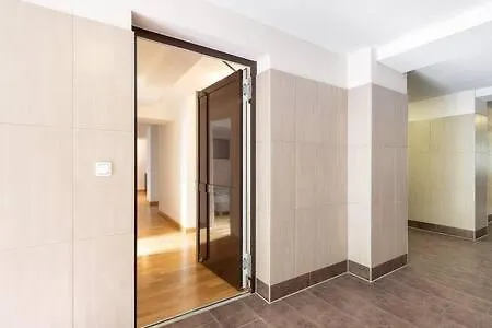 Marienplatz Apartment 2 Bedrooms Living Room Kitchen Monaco di Baviera