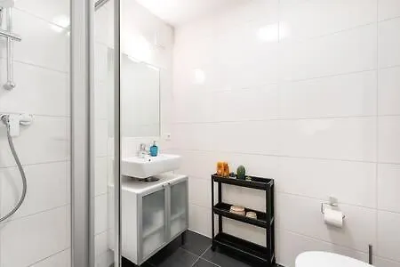 Marienplatz Apartment 2 Bedrooms Living Room Kitchen Monaco di Baviera