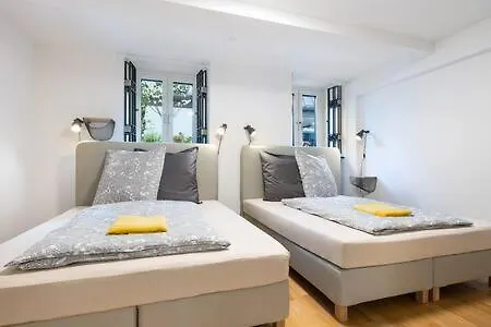 Marienplatz Apartment 2 Bedrooms Living Room Kitchen Monaco di Baviera 0*,  Germania